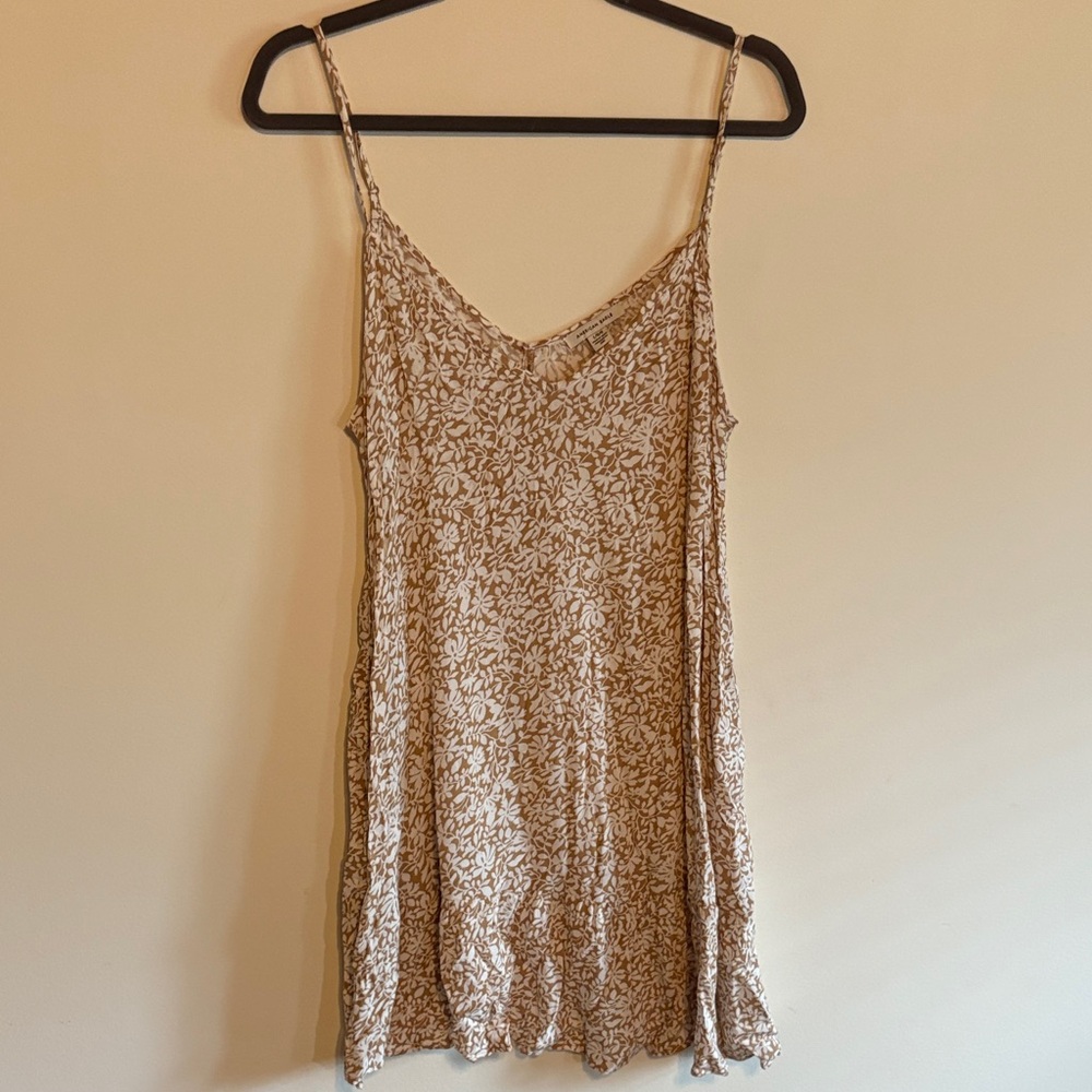 Brown and White Floral Slip Dress with Pockets!